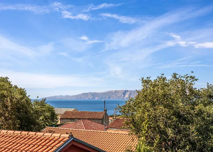 Apartament Beautiful In Novi Vinodolski